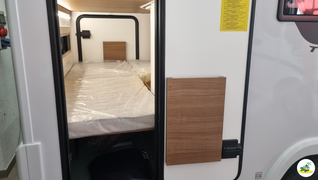 Benimar T483