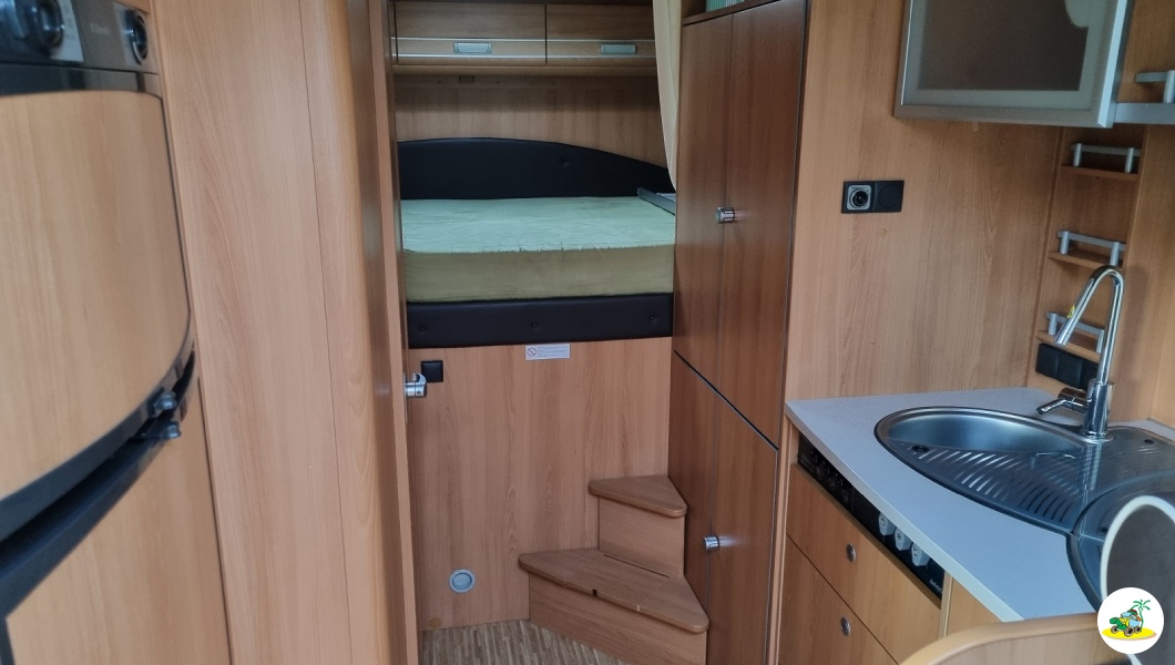 Motorhome Dethleffs Advantage I6571