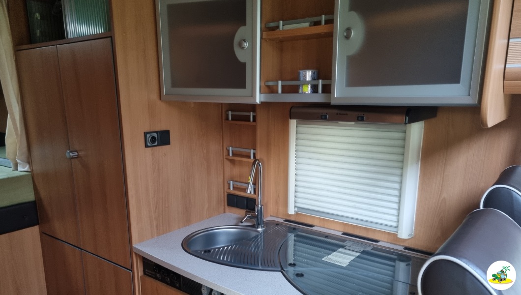 Motorhome Dethleffs Advantage I6571
